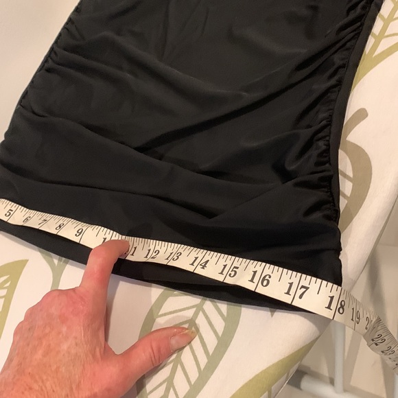 Black Tankini Bathing Suit Top  Size 16 very small for a size 16 - Picture 13 of 15